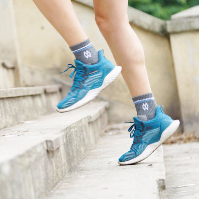 Combo 3 Đôi Tất Vớ Thể Thao, Vớ Đá Banh, Vớ Chạy Bộ Cổ Dài, Sợi Cotton Cao Cấp Chống Hôi Chân, Chống Phồng Rộp, Chống Trơn Trượt, Co Giãn 4 Chiều Mrm Manlywear - MM