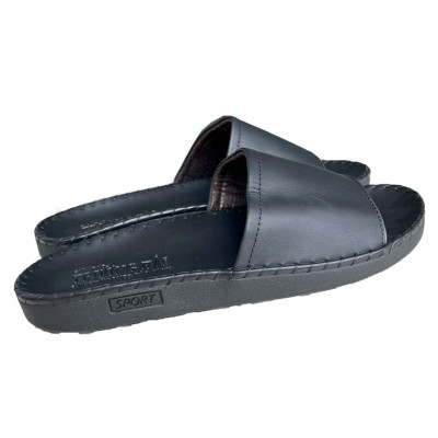 Dép nam quai ngang da bò đế cao 2.5cm màu đen Trường Hải DN110