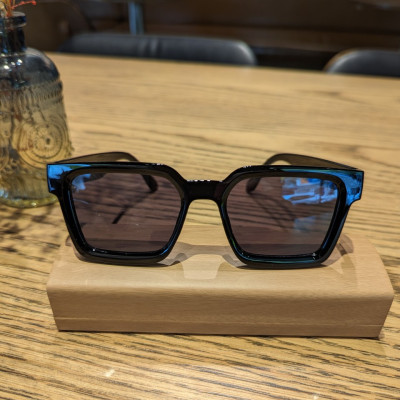 Kính mắt thời trang