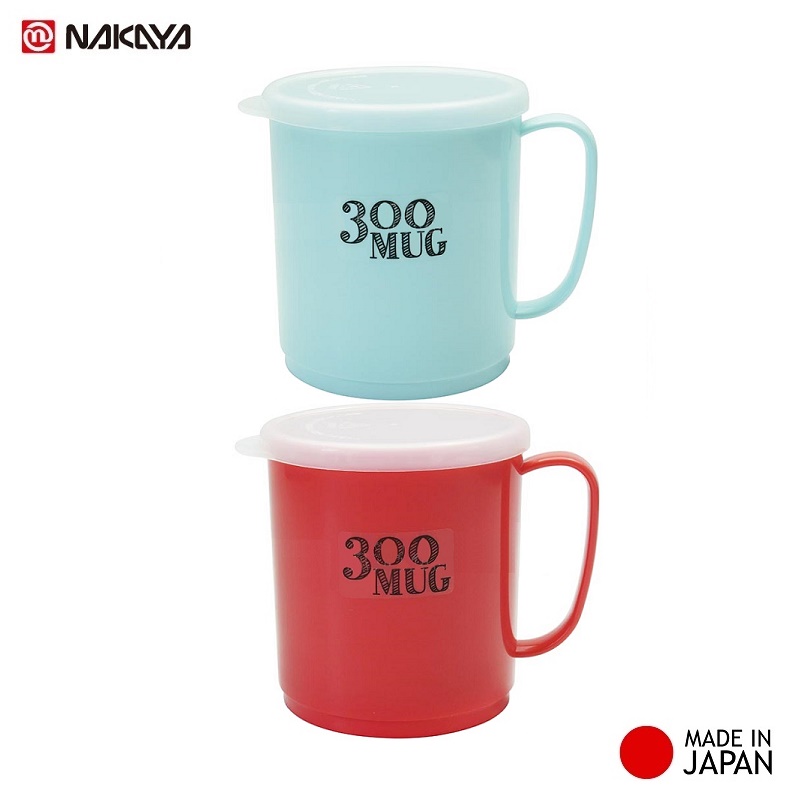 Cốc nhựa nắp mềm Nakaya 300ml có quai tiện lợi ( Giao màu ngẫu nhiên ) - xuất xứ Nhật Bản