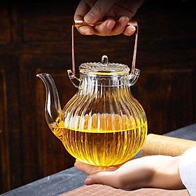 Ấm pha trà thủy tinh vân sọc quai đồng 650ml
