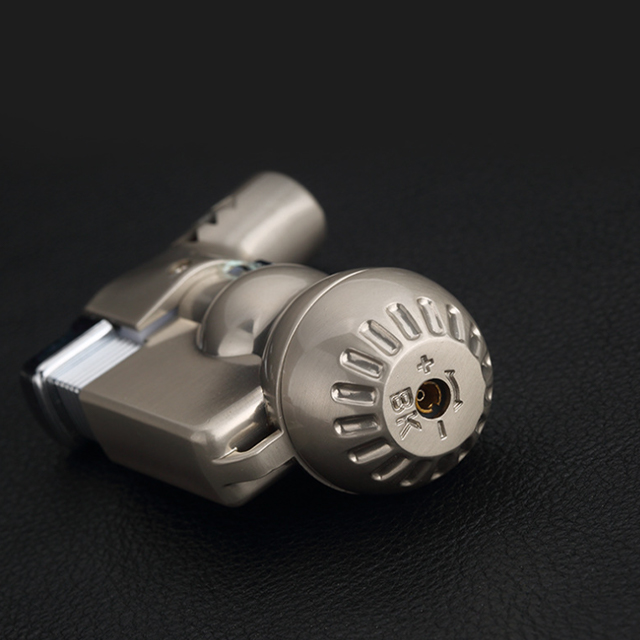 Vỏ Hột Quẹt Bật Lửa Hộp Quẹt Khò Gas Hồ Lô 1 Tia Cực Mạnh Hongbo HB-804 Thiết Kế Đẹp Độc Lạ Cao Cấp - Giao Màu Ngẫu Nhiên