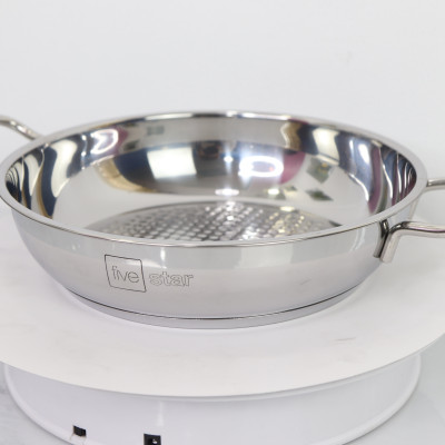 Chảo lẩu caro Inox 3 đáy FIVESTAR 24cm vung kính, dùng được bếp từ , hồng ngoại , gas | tặng 1 vá canh
