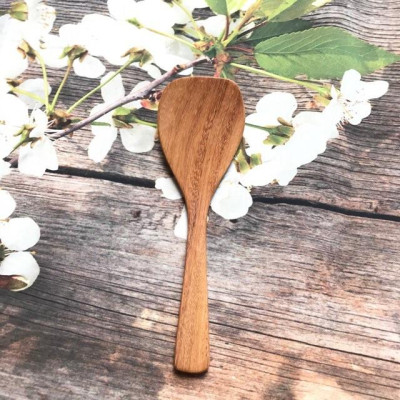 Muôi xới cơm bằng gỗ tự nhiên (CTH721) Chịu nhiệt độ cao , không tiết ra chất độc hại khi xào nấu