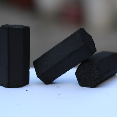 Than nướng BBQ không khói từ gáo dừa thiên nhiên chính hãng R2D hộp 1Kg