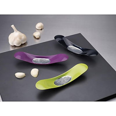 Dụng cụ sơ chế tỏi Joseph Joseph - JJ200621