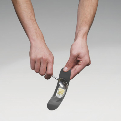 Dụng cụ sơ chế tỏi Joseph Joseph - JJ200621