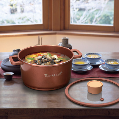 Nồi hầm Ceramic từ tính cao cấp hiệu Tiger Queen CWCB-24CH - Màu nâu chocolate [24cm - 5.18L] - Chính hãng