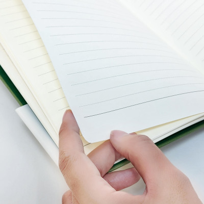 Sổ Bìa Da A5 - Không Kẻ Có Chấm 176 Trang 100gsm - Foliage Bamboo - The Sun - Màu Xanh Lá