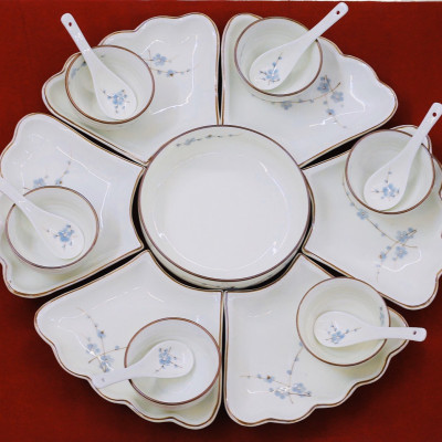 Bộ sản phẩm đĩa mặt trời hoa đào gốm sứ Bát Tràng