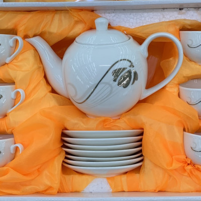 Bộ ấm chén pha trà bằng sứ cao cấp hoa văn trang nhã ( Giao ngẫu nhiên ) - ANTH594