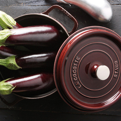 Nồi Tròn Staub 22cm – Màu Đỏ Lựu Grade B