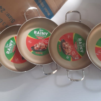 CHẢO CHỐNG DÍNH RAINY 2 QUAI INOX ROYAL 2.2 LY -26 cm , 28 cm và 30 cm- Hàng Chính Hãng