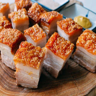 Dụng cụ châm bì ,châm thịt ,làm mềm thịt chế biến lợn quay da giòn ,thịt nướng ,thịt rán ,  giúp dễ ngấm gia vị và thơm ngon hơn 