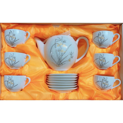 BỘ ẤM PHA TRÀ KÈM KAY, BỘ ẤM CHÉN KÈM ĐĨA ( GIAO NGẪU NHIÊN)