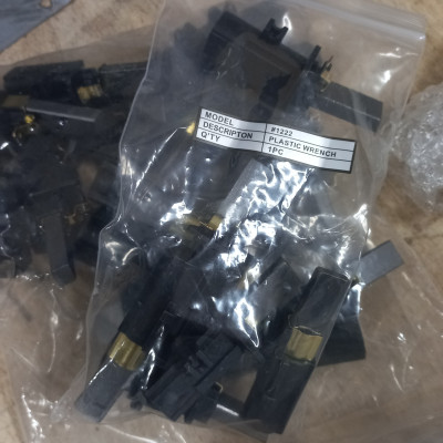 Phụ kiện chổi than dùng trong máy xay sinh tố công nghiệp - hiệu JTC Omniblend - Hàng Nhập Khẩu