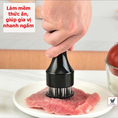 Dụng cụ châm  bì châm  thịt ,  dần  thịt mềm giúp thịt ngấm gia vị nhanh và ngon hơn ,dùng chế biến lợn quay , da giòn ,thịt nướng , thịt rán 