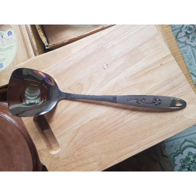 Muôi inox cán hoa cao cấp, siêu sang trọng; môi inox