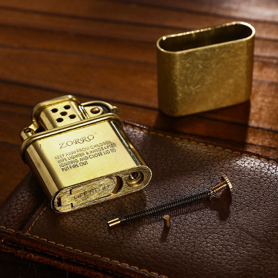 Vỏ Hột Quẹt Bật Lửa Zorro Kuboy KZ506 Thiết Kế Độc Lạ Cổ Điển Sang Trọng - Dùng Xăng Đá Cao Cấp