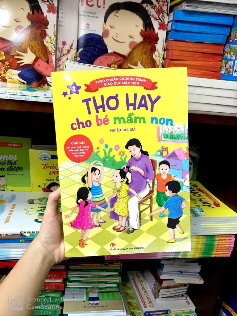Thơ Hay Cho Bé Mầm Non (Tập 1) (Tái Bản)