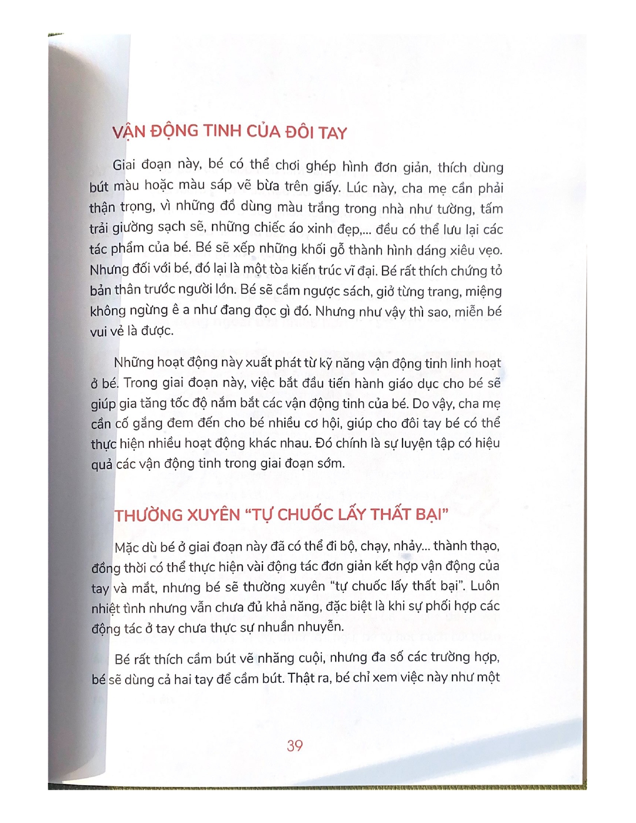 Yêu Con Như Thế Là Vừa Đủ: Làm Gì Khi Con Lắm Chuyện (Cẩm Nang Nuôi Dạy Trẻ 2 - 3 Tuổi)