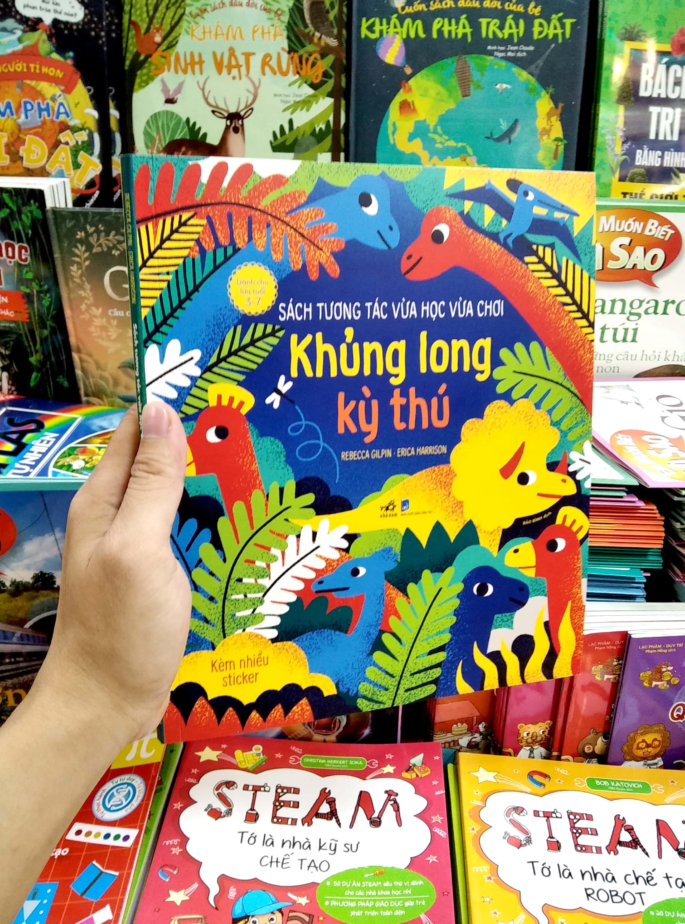 Sách Tương Tác Vừa Học Vừa Chơi - Khủng Long Kỳ Thú