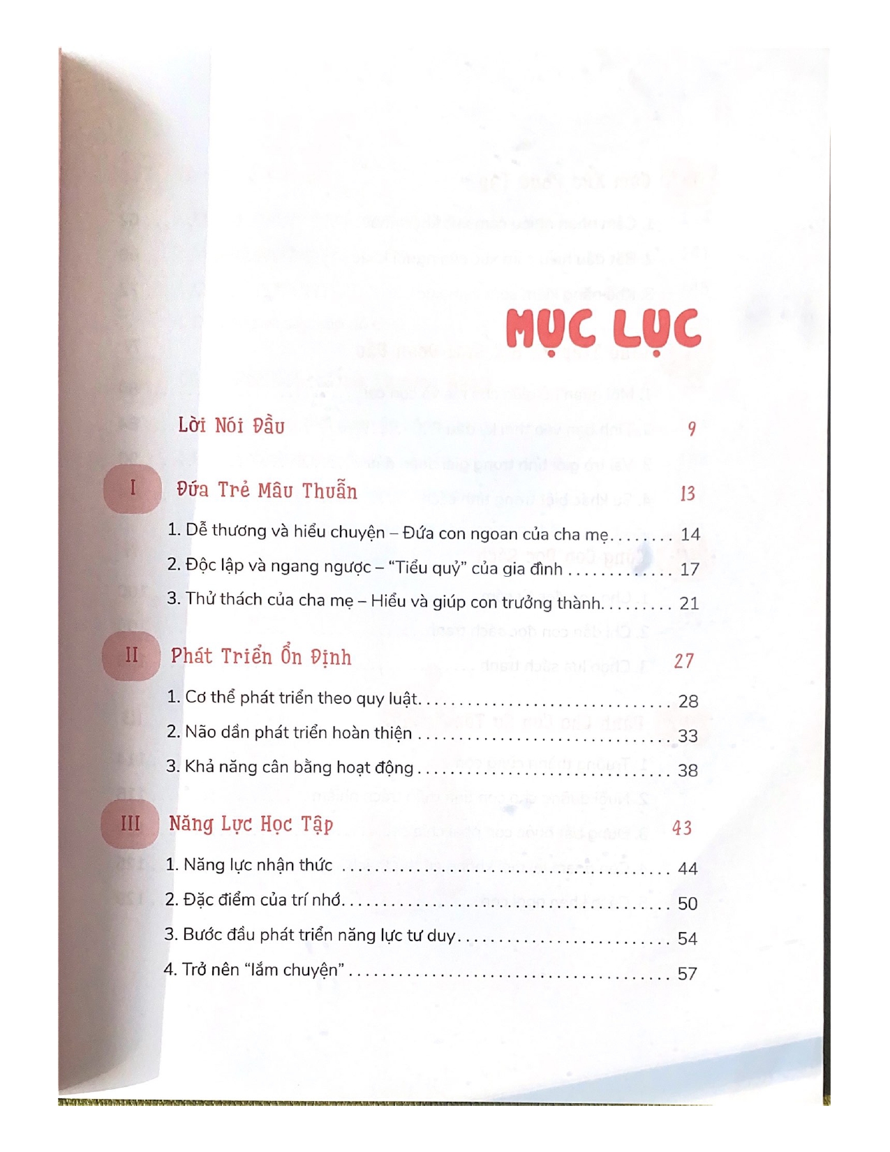 Yêu Con Như Thế Là Vừa Đủ: Làm Gì Khi Con Lắm Chuyện (Cẩm Nang Nuôi Dạy Trẻ 2 - 3 Tuổi)