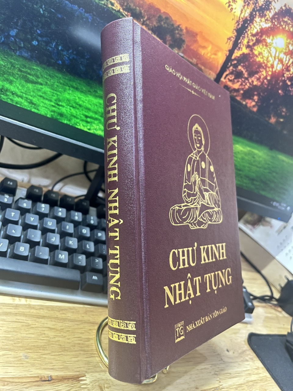 Sách - Chư Kinh Nhật Tụng - Các bộ kinh Phật quan trọng cho Phật tử tụng niệm mỗi ngày