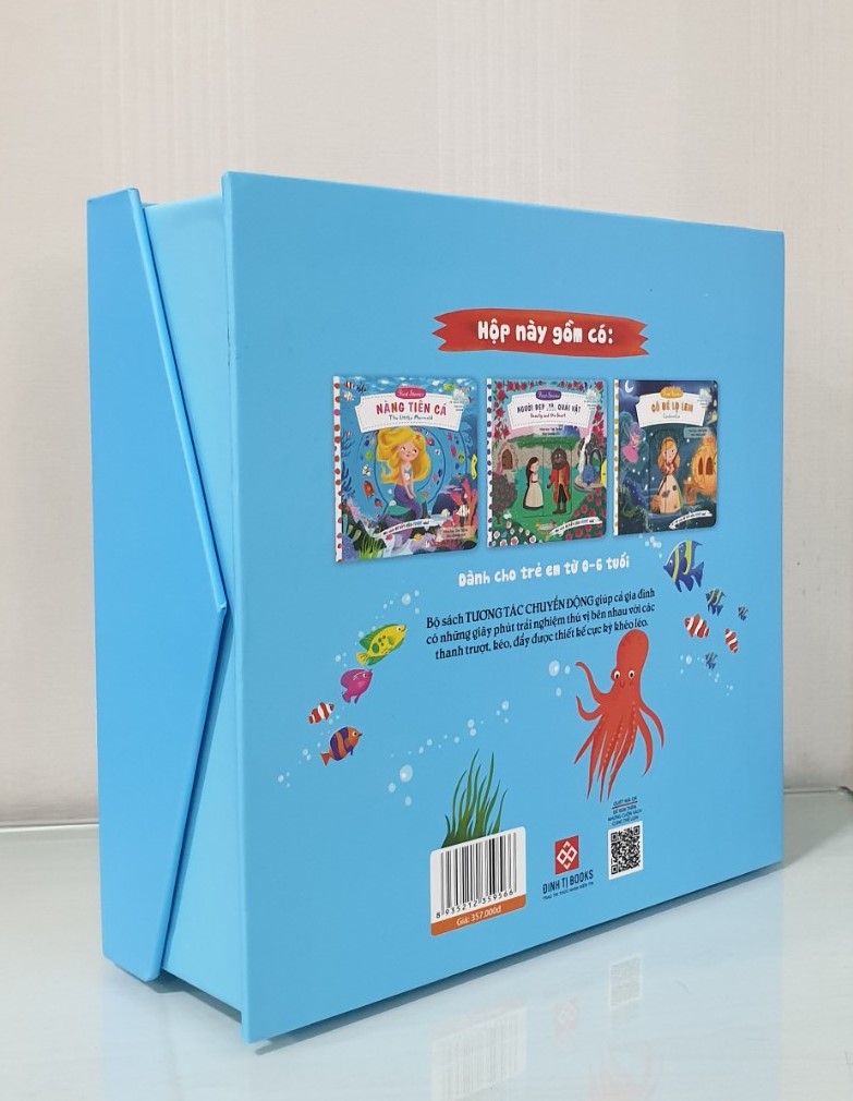 SÁCH TƯƠNG TÁC CHUYỂN ĐỘNG - THẾ GIỚI CỔ TÍCH (3 TẬP/HỘP) (Sách Vừa Học Vừa Chơi Giúp Gắn Kết Gia Đình: Kích thích trí thông minh; Rèn luyện vận động tinh)