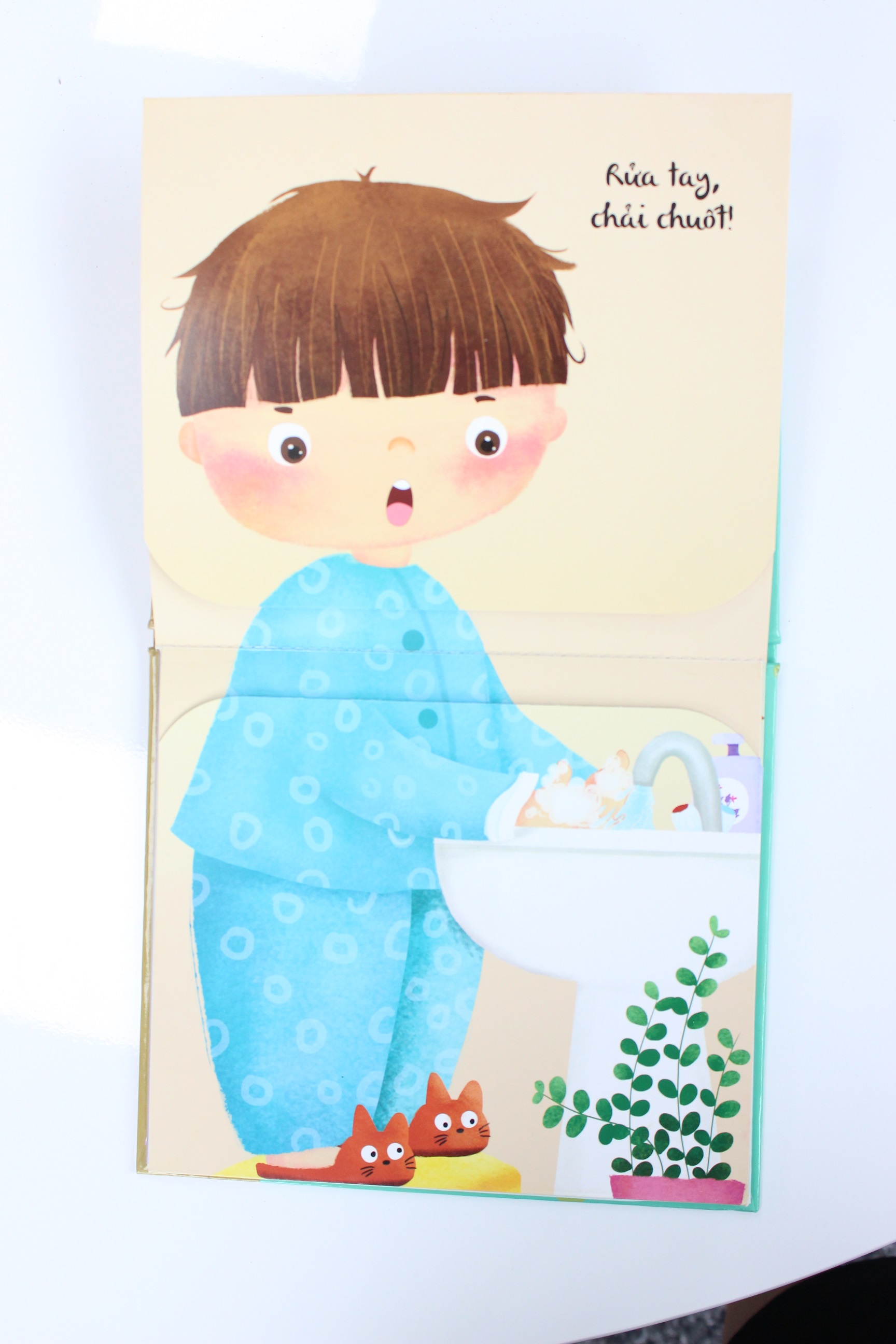Sách Tương Tác Kỹ Năng Đầu Đời Cho Bé - Lật Mở Cùng Con (2 - 10 Tuổi) – Đinh Tị
