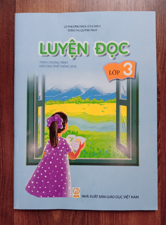 Sách - Luyện đọc 3 ( theo chương trình giáo dụng 2018 )