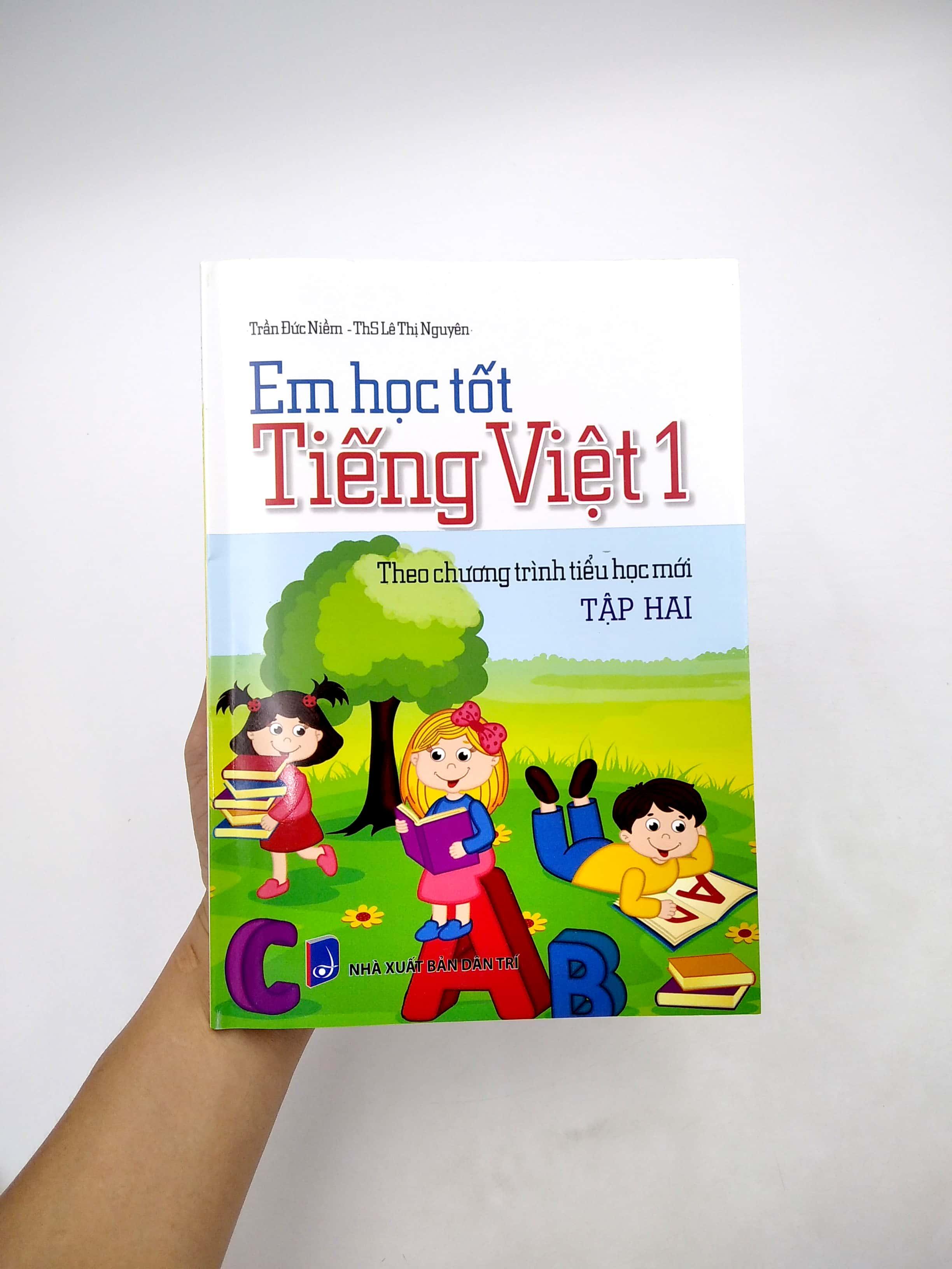 Em Học Tốt Tiếng Việt Lớp 1 - Tập 2