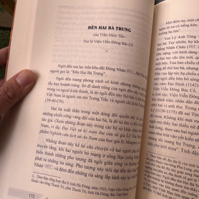 TUYỂN TẬP KHẢO CỨU VỀ VĂN HÓA VIỆT NAM (Qua Tạp chí Dân Việt Nam) - Viện Viễn Đông Bác Cổ - Trường Phương Books