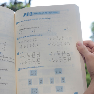 Sách: Combo 2 Cuốn Lớp 4: Bài Tập Trắc Nghiệm Và Tự Kiểm Tra + Tuyển Chọn Đề Ôn Luyện Và Tự Kiểm Tra Toán