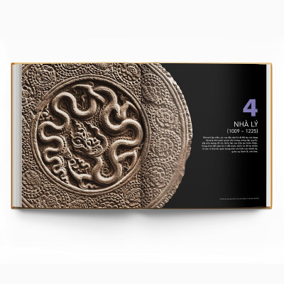 Lịch Sử Việt Nam Bằng Hình - Bìa Cứng