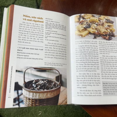 (Bìa cứng) 6  MÙA (Six Seasons James Beard Foundation Award Winner) - Joshua McFadden & Martha Holmberg – Cát dịch – Huy Hoàng Books -NXB Phụ Nữ