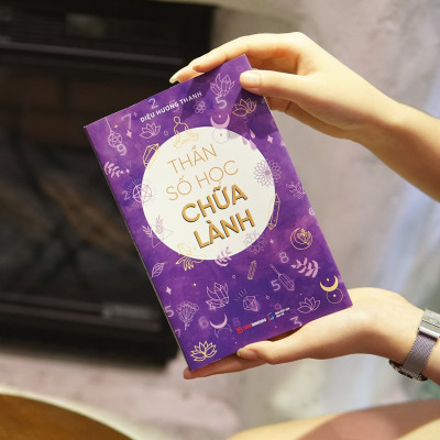 Combo sách Lời Chỉ Dẫn Của Vũ Trụ - Để Vũ Trụ Cùng Bạn Quyết Định + Thần Số Học Chữa Lành