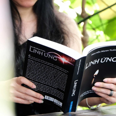 Linh Ứng - Hành Trình Của Kẻ Siêu Vô Thần Đến Thế Giới Tâm Linh