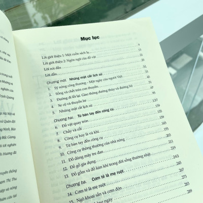 Combo Sách Văn Minh Vật Chất Của Người Việt (Bìa Mềm) + Thờ cúng cổ truyền Việt Nam (Nghi Lễ và Thực Hành Nghi Lễ)