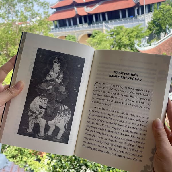 Sách - Tứ Đại Bồ Tát - Vĩnh Nghiêm Books