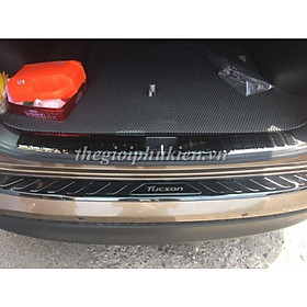 BỘ SẢN PHẨM Nẹp bước chân và ốp chống trầy cốp Hyundai Tucson 2019 - Mẫu Titan