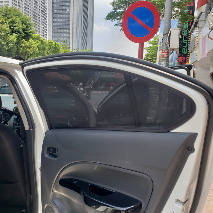 Bộ rèm che nắng nam châm dành cho xe Mitsubishi Attrage 2017- 2020