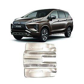 BỘ ỐP NẸP BƯỚC CHÂN TRONG NGOÀI INOX DÀNH CHO XE MITSUBISHI XPANDER 2018-2019