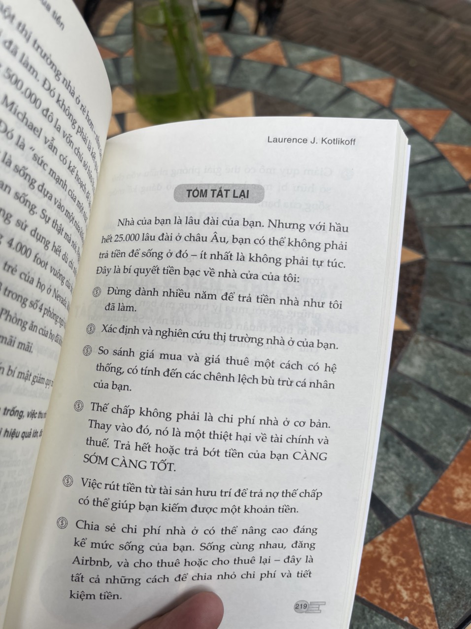 MA THUẬT CỦA TIỀN - Bí quyết quản lý tài chính cá nhân giúp bạn thu hút tiền bạc, giàu có và hạnh phúc – Laurence J. Kotlikoff – Phương Oanh dịch – 1980 Books – NXB Công Thương (Bìa mềm)