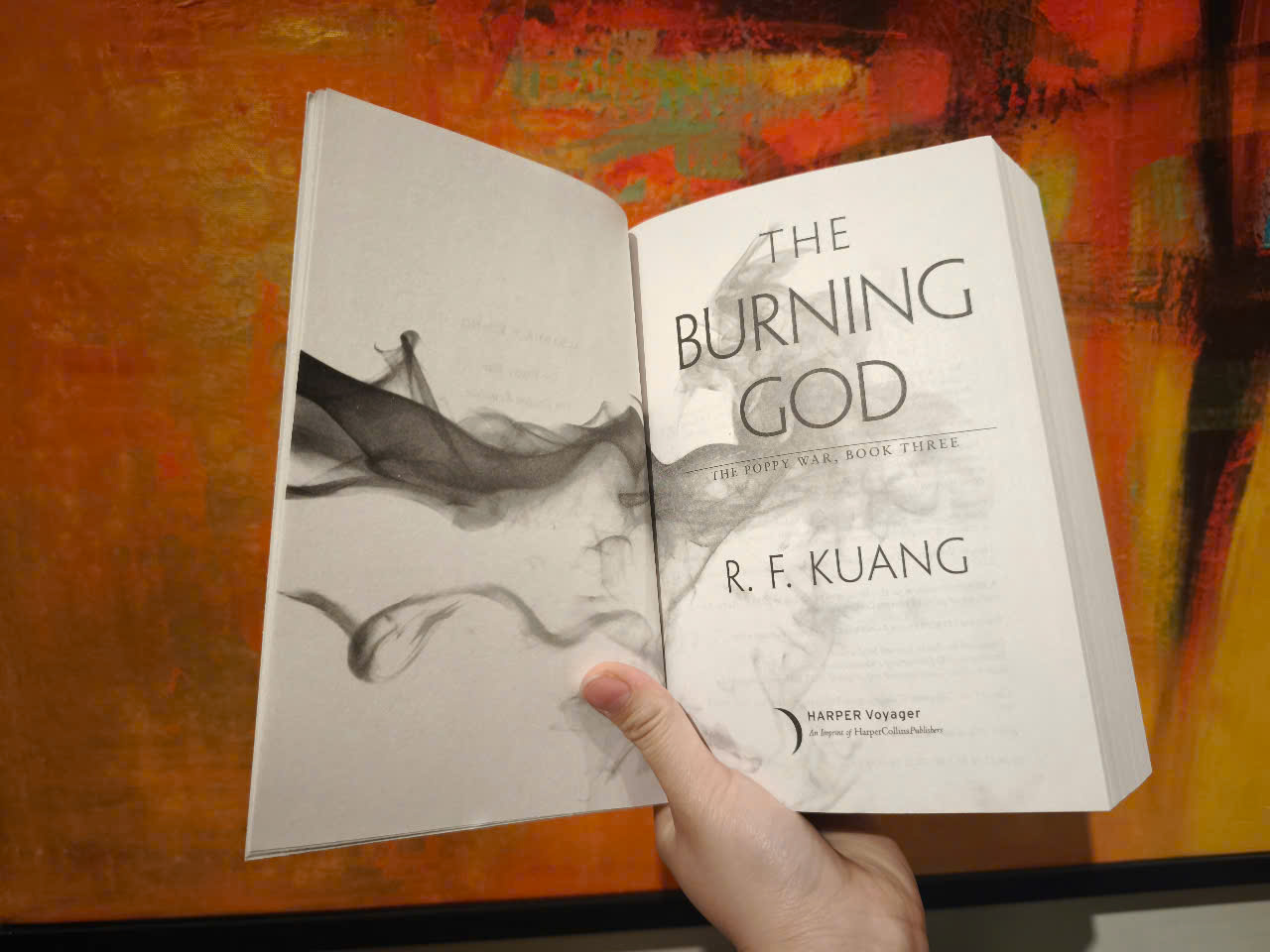 Sách - The Burning God (The Poppy War, 3) by R. F Kuang/Best Science Fiction & Fantasy/Paperback US/Ngoại văn chính hãng