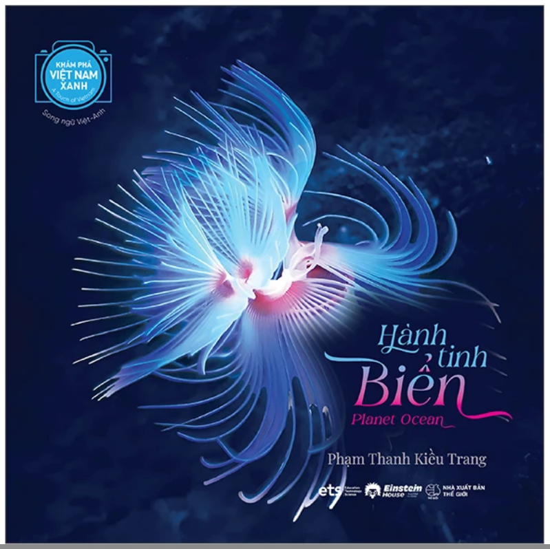 Khám Phá Việt Nam Xanh (Song Ngữ Việt - Anh)
