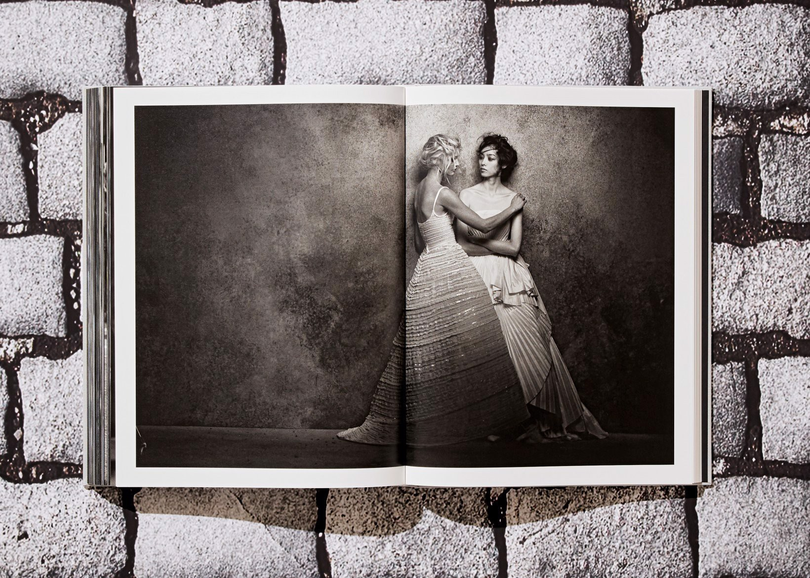 Artbook - Sách Tiếng Anh - Peter Lindbergh Dior