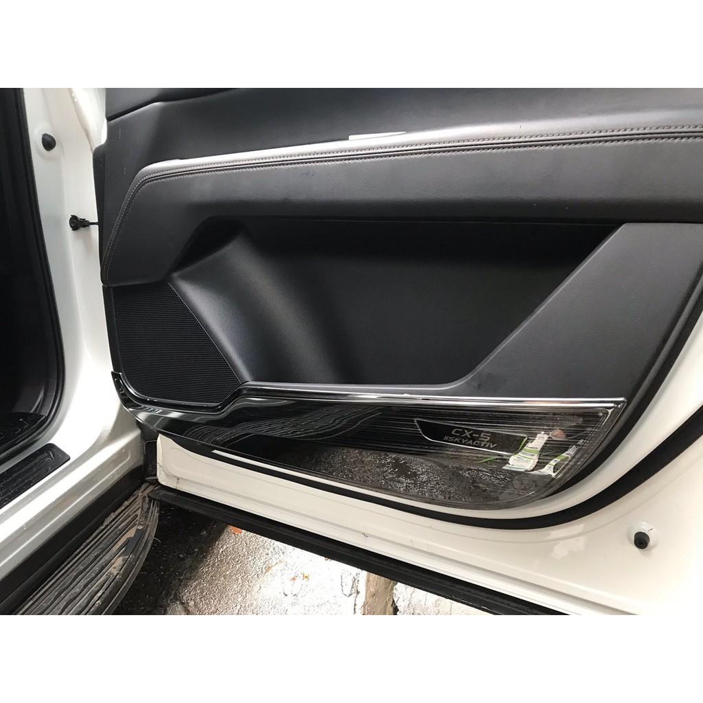 Ốp Tapli Cửa Dành Cho Xe Mazda CX5 CX-5 2018 2019 2020 2021 tặng thêm 1 cuộn keo dán 3.M
