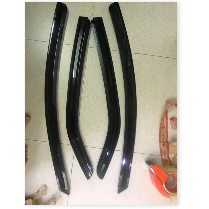 Bộ vè mưa đen dành cho xe Kia Forte cao cấp