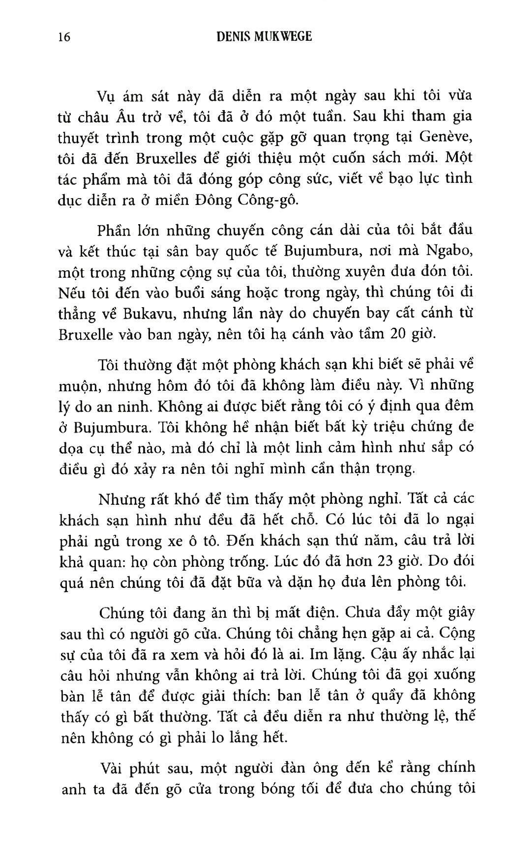 Blouse trắng Tim hồng